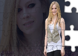 Uśmiechnięta, Avril Lavigne