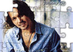 Johnny Depp,długie włosy