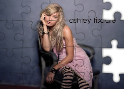 Ashley Tisdale, Blond, Włosy
