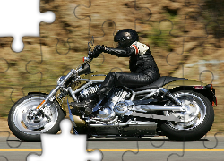 Harley Davidson V-Rod, Rama, Pas, Napędowy