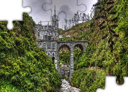 Sanktuarium, Bazylika Las Lajas, Rzeka Guaitara, Most, Drzewa, Ipiales, Kolumbia