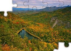 Jesień, Lasy, Kolorowe, Drzewa, Góry, Jezioro, Giant Washbowl, Rezerwat przyrody High Peaks Wilderness, Nowy Jork, Stany Zjednoczone