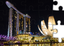 Singapur, Hotel Marina Bay Sands, Zatoka Marina Bay, ArtScience Museum, Muzeum Sztuki i Nauki, Noc, Oświetlenie, Woda