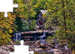 Drzewa, Rzeka, Skały, Młyn wodny, Glade Creek Grist Mill, Jesień, Park Babcock State, Wirginia Zachodnia, Stany Zjednoczone