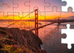 Stany Zjednoczone, Stan Kalifornia, Most Golden Gate Bridge, Cieśnina Golden Gate, Zachód słońca