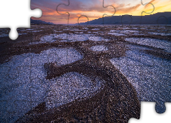 Park Narodowy Doliny Śmierci, Death Valley National Park, Wyschnięte, Jezioro, Solnisko, Badwater, Zachód słońca, Kalifornia, Stany Zjednoczone