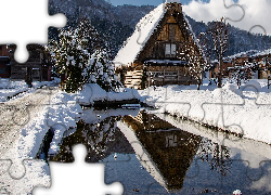 Zima, Drewniane, Domy, Staw, Śnieg, Droga, Drzewa, Góry, Wieś Shirakawa, Prefektura Gifu, Japonia