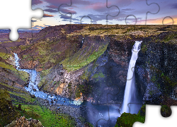 Wodospad, Haifoss Falls, Wąwóz, Rzeka Fossa, Skały, Góry, Islandia