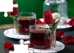 Herbata, Szklanki, Talerzyki, Róże