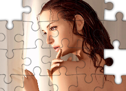 Kobieta, Spojrzenie, Dłonie