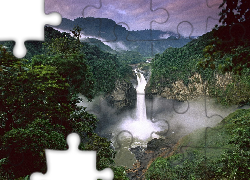 San Rafael Falls, Wodospad, Dżungla