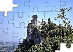 San Marino, Zamek, Ruiny, Skały, Akacje
