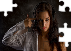 Kobieta, Brunetka, Słuchawki