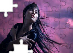 Kobieta, Brunetka, Rozwiane, Włosy, Spojrzenie