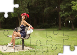 Dziewczyna, Ławka, Aparat