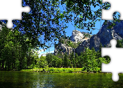 Stany Zjednoczone, Stan Kalifornia, Park Narodowy Yosemite, Góry, Las, Rzeka