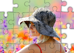 Uśmiechnięta, Blondynka, Kapelusz, Łąka