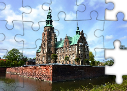 Dania, Zamek Rosenborg, Kopenhaga, Muzeum historii dynastii Oldenburgów, Mury