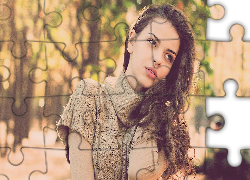 Smutna, Dziewczyna, Aleja