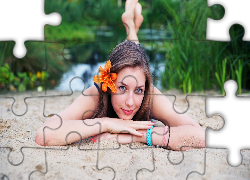 Dziewczyna, Lilia, Plaża, Rzeka