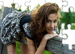 Dziewczyna, Ogrodzenie, Twarz