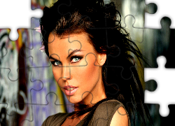 Kobieta, Rozwiane, Włosy, Spojrzenie