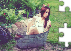 Kobieta, Wianek, Miska