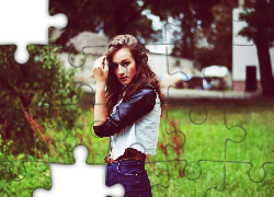 Kobieta, Brunetka, Czarno, Biała, Bluzka