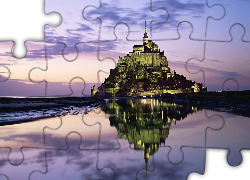 Francja, Mont Saint Michel, Opactwo św. Michała Archanioła, Kościół, Wyspa