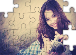 Radosna, Dziewczyna, Łąka, Aparat