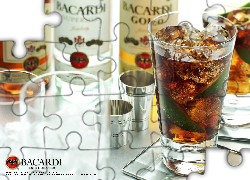 Rum, Bacardi, szklanka
