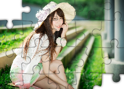 Brunetka, Kapelusz, Delikatny, Makijaż