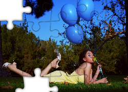 Kobieta, Balony, Łąka