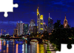 Most, Rzeka, Wieżowce, Miasto nocą, Frankfurt, Niemcy