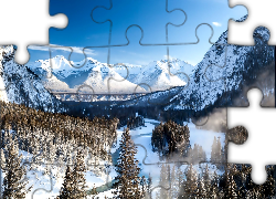 Zima, Góry, Rzeka, Świerki