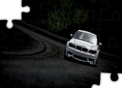 Białe, BMW M3 E46, Zakręt