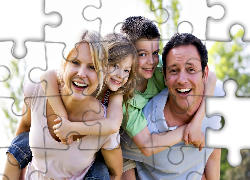 Szczęśliwi, Rodzice, Dzieci, Rodzina