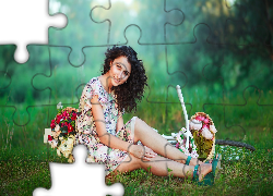 Brunetka, Rower, Kwiaty, Trawa