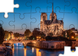 Rzeka, Most, Światła, Notre Dame, Paryż, Francja, Noc