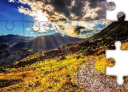 Góry, Łąka, Chmury, Niebo