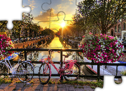 Amsterdam, Rzeka, Poranek, Most, Rowery, Kwiaty