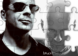 Bruce Willis,głowa, łańcuszek