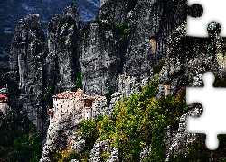 Góry, Skały, Klasztor