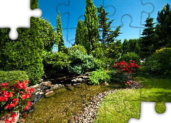 Park, Strumień, Drzewa, Kwiaty, Kamienie