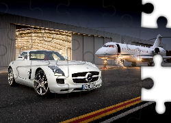 Mercedes, Samolot, Pasażerski, Lotnisko, Hangar