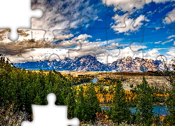 Jesień, Góry, Rzeka, Drzewa, Niebo, Chmury