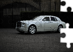 Rolls-Royce Phantom, V12