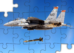 Odrzutowiec, F-15E Strike Eagle, Rakieta