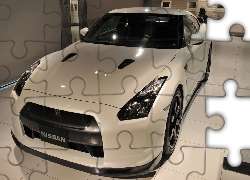 Biały, Nissan GT-R, Salon