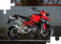 Czerwone, Ducati Hypermotard 1100, Alufelgi